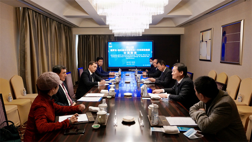 20211117156488727 k8凯发集团党委书记、董事长任丁会见上合组织秘书长诺罗夫一行